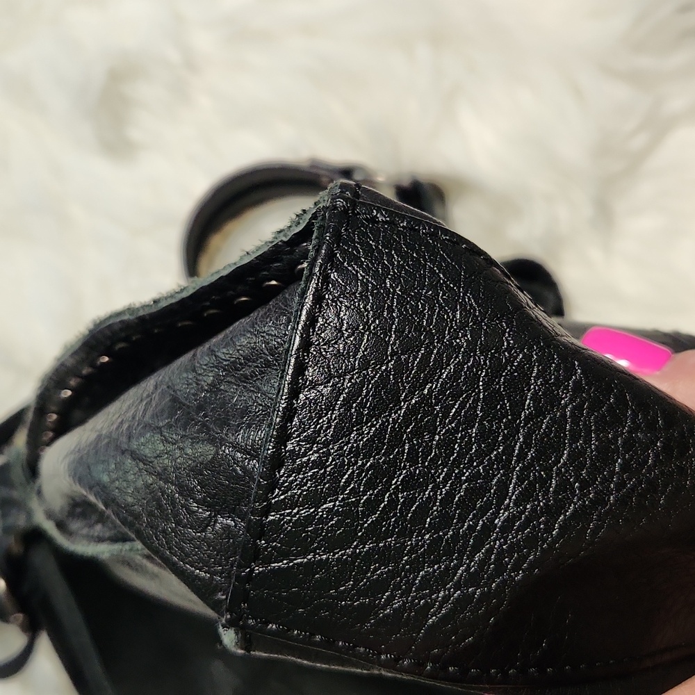 The Sak Silverlake Leather Crossbody Bag - Picture 12 of 16